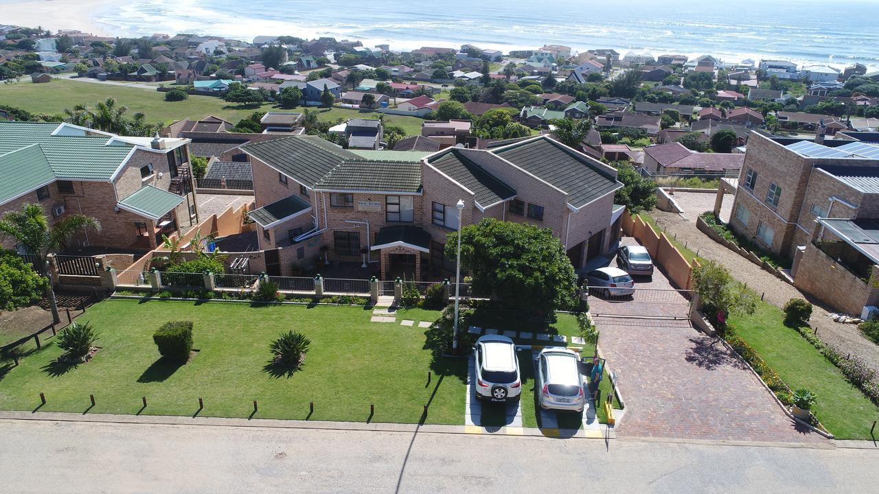 Sea Echo Accommodation Jeffreys Bay Exterior photo